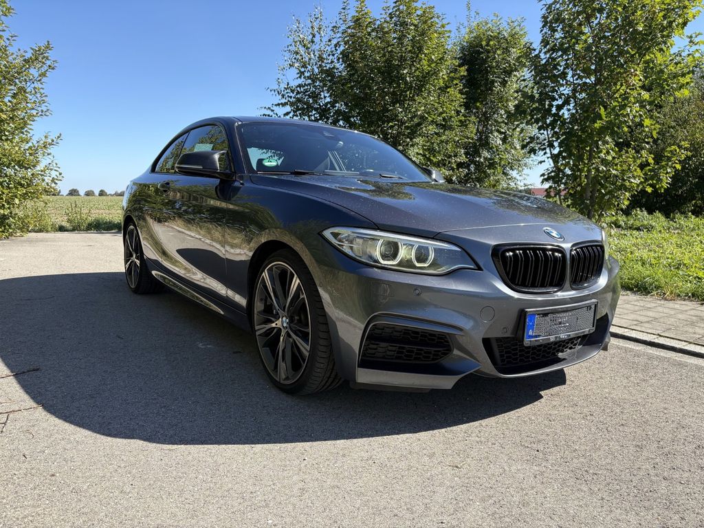 Image of BMW M240i