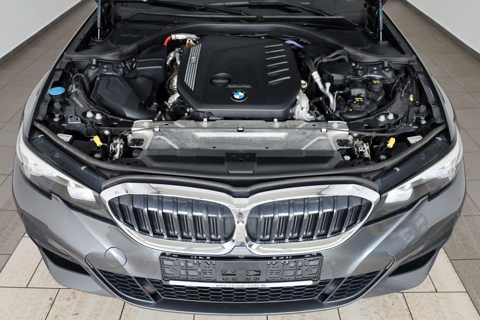 Fahrzeugabbildung BMW 330 d Lim. M Sport, T.Leder, Navi, LED, SH, SD