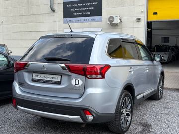 Mitsubishi Outlander - 8