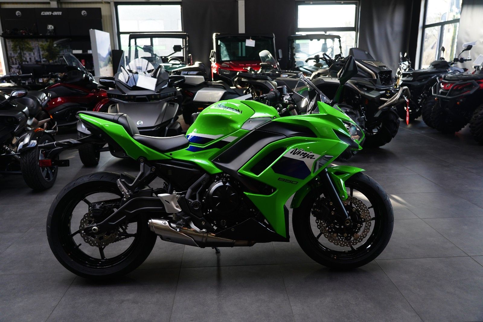 Fahrzeugabbildung Kawasaki Ninja 650   (Model 2026)