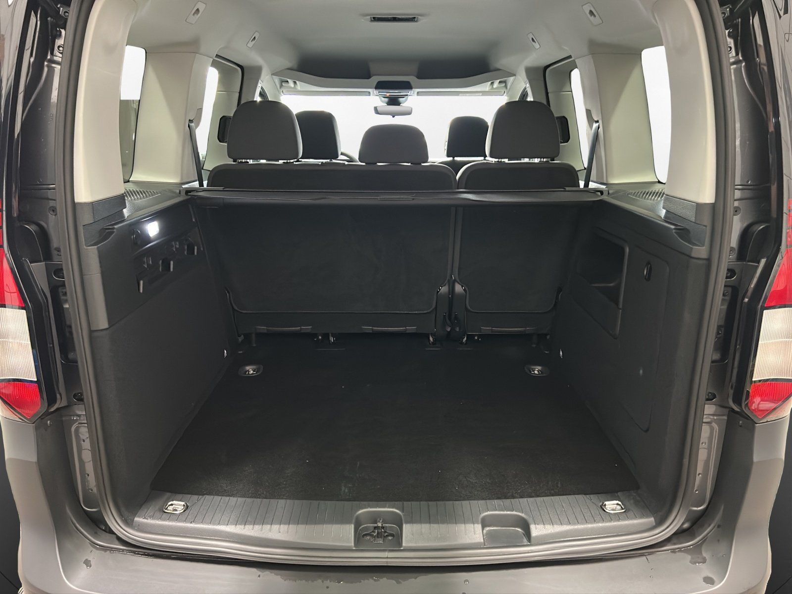 Volkswagen Caddy - Bild 15