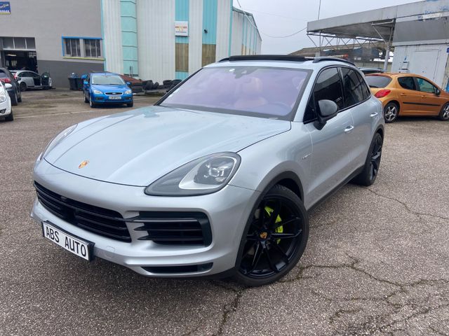 Porsche Cayenne E-Hybrid Distronik Panorama L.federung