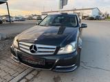 Mercedes-Benz C 350 CGI BlueEfficiency - Mercedes-Benz C 350: Cgi