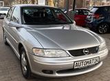 Opel Vectra 1.6l Automatik 16V Comfort/1. Hand - Opel Vectra: 16v