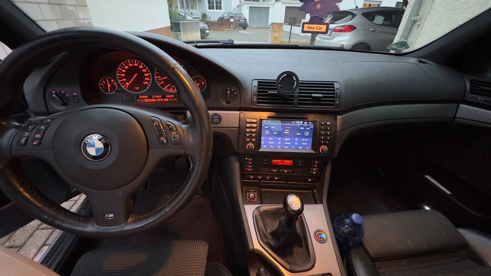 BMW 520i -