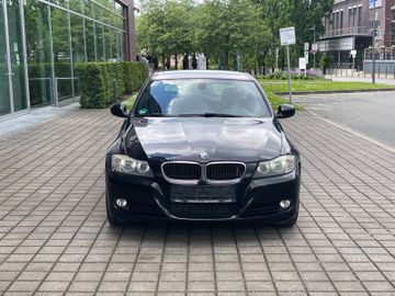 BMW 320 - 1