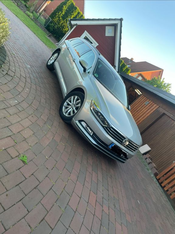 Image of Volkswagen Passat