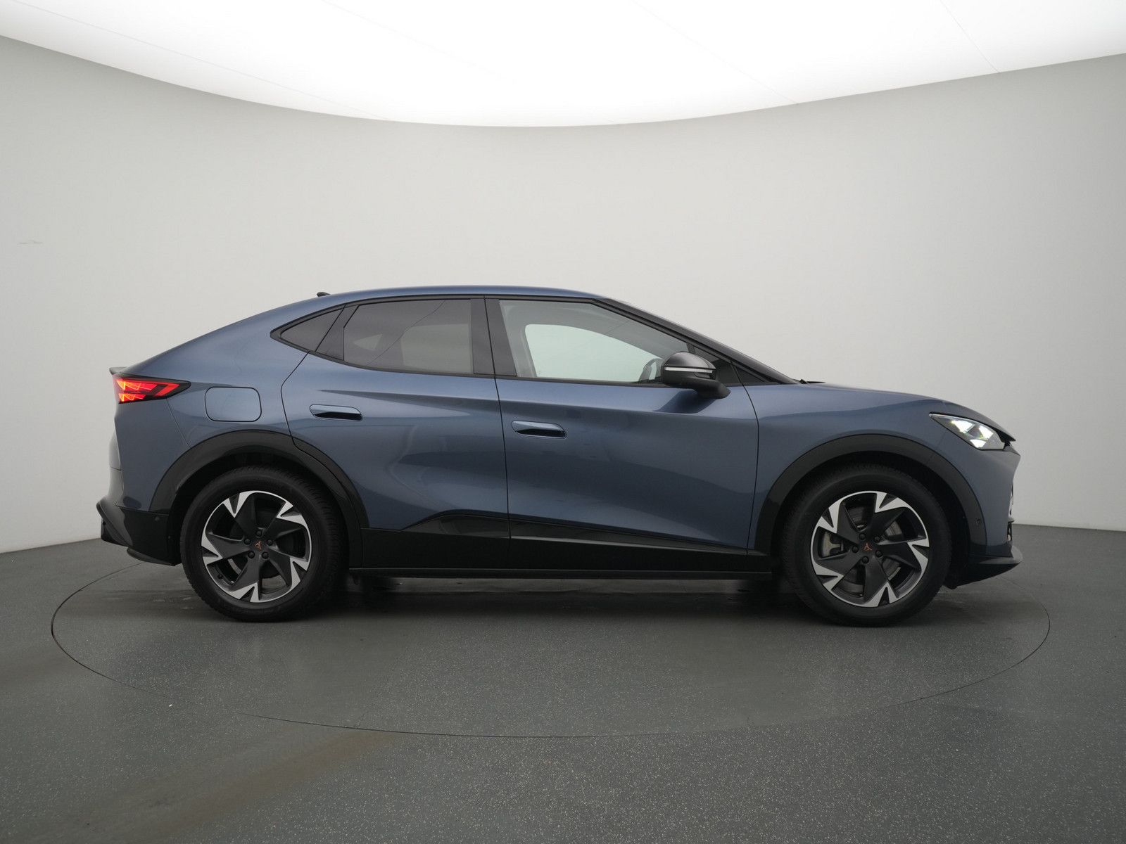 Cupra Tavascan - Bild 3
