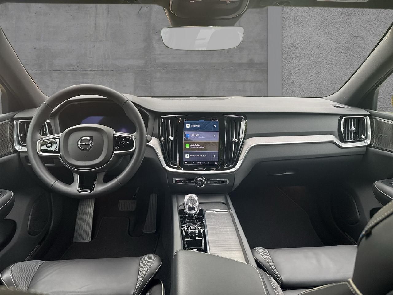 Fahrzeugabbildung Volvo S60 B4 Benzin Plus Dark