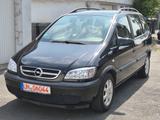 Opel Zafira 1.6 16V Comfort - Opel Zafira aus 2003