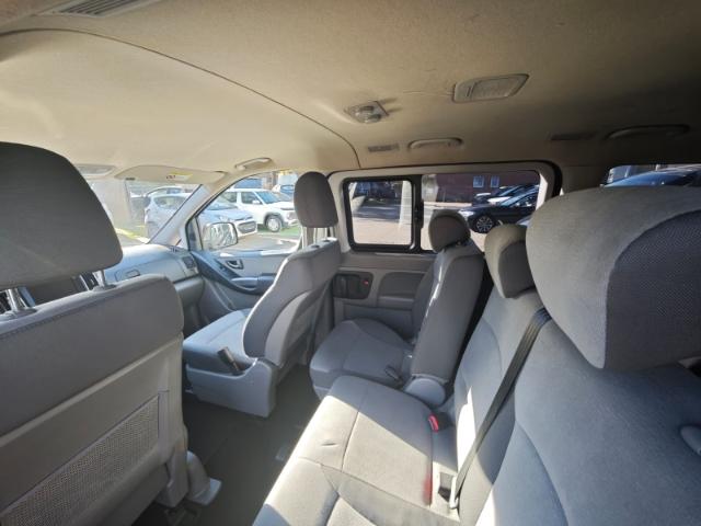 Hyundai H-1 HYUNDAI Family Automatik Navi 2.5 CRDI 170PS