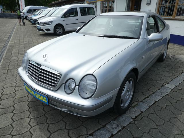 Mercedes-Benz CLK 320 ELEGANCE *1.HAND* NUR 3.616km*