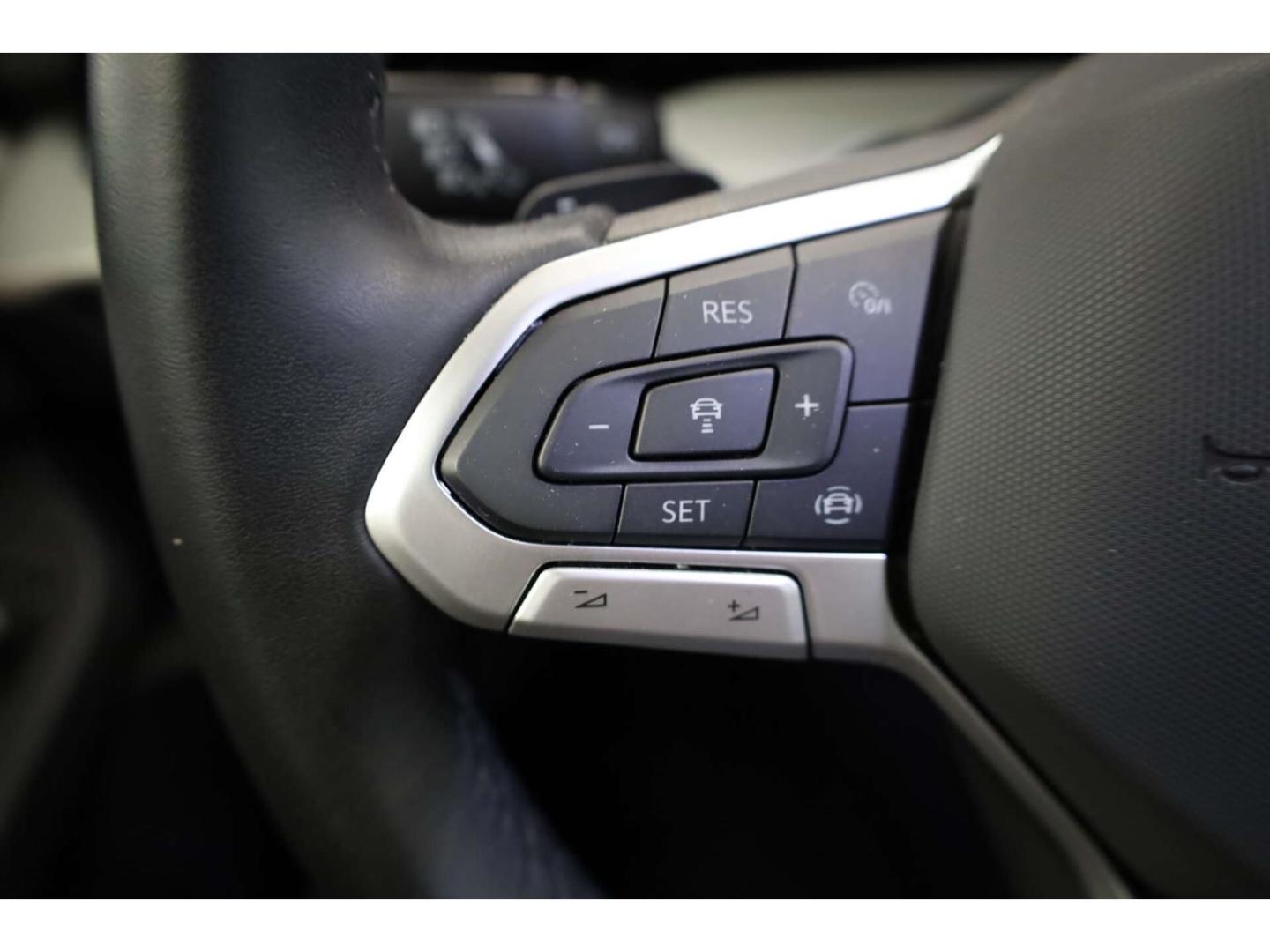 Volkswagen Golf 1.5 eTSI Move DSG NAV/LED/RFK/ACC/Klima/SH, миниатюра 10