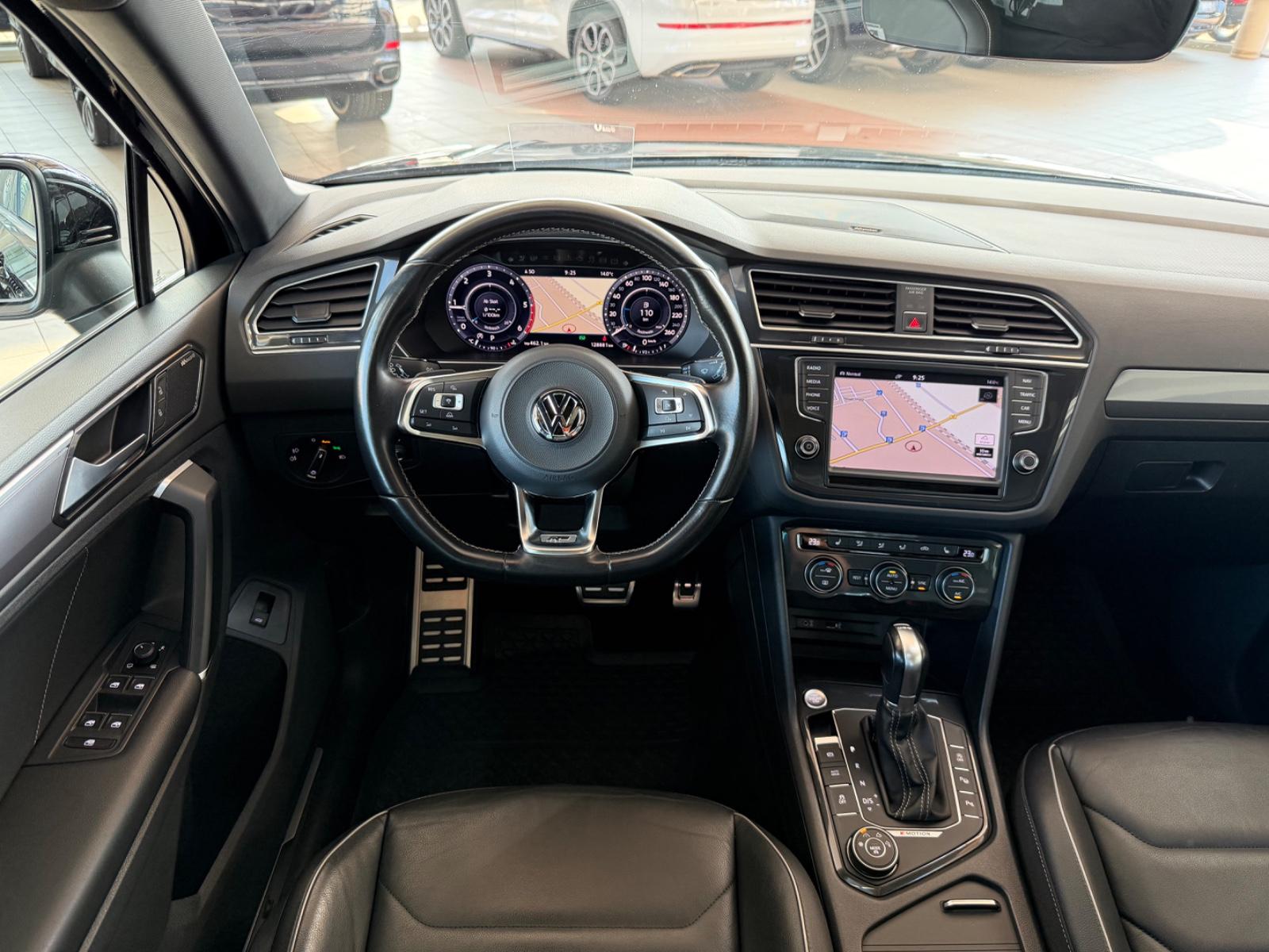 Volkswagen Tiguan 2.0TDI DSG 4M R-Line LED ACC PANO VIRTUA