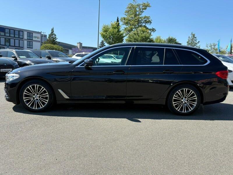 BMW 530d xDrive Touring Sport Line STANDH NAVIPROF