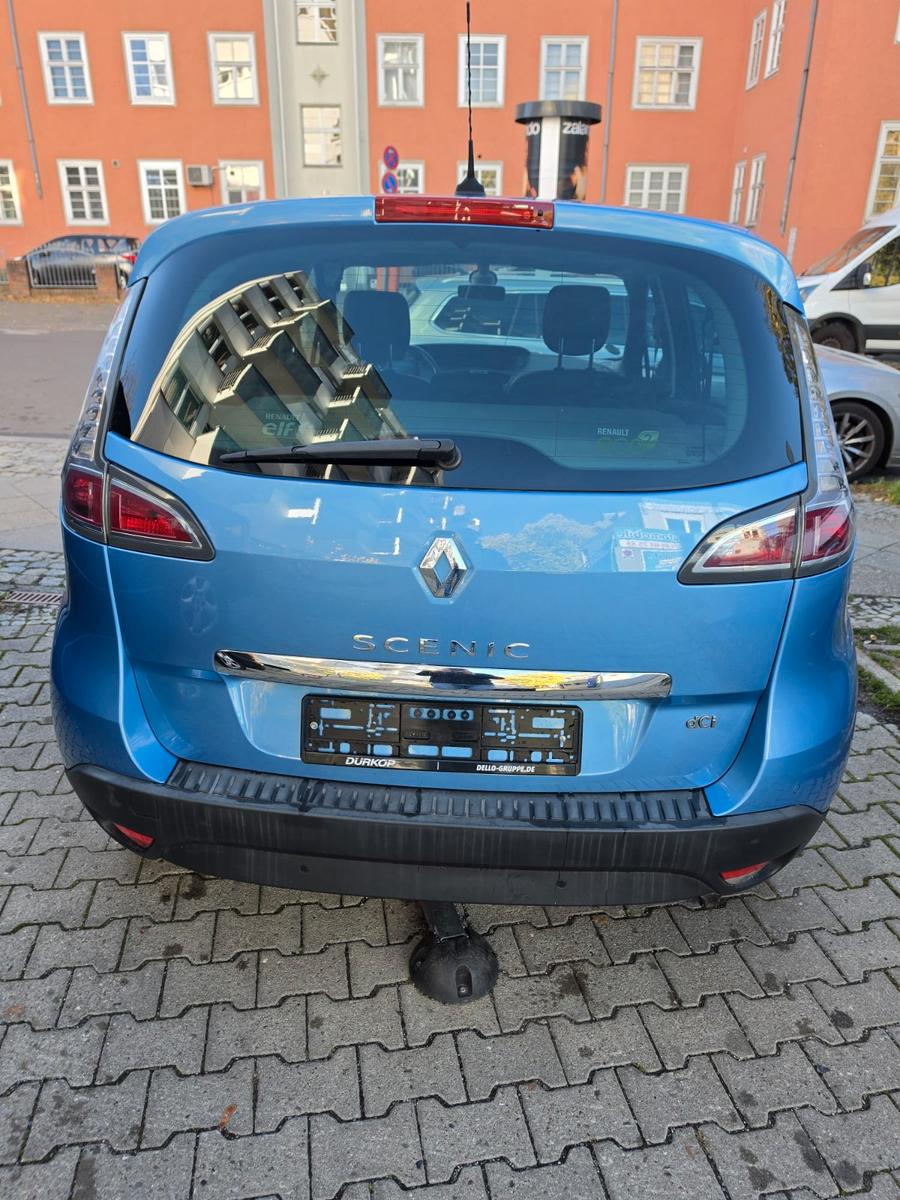 Renault Scenic 2013 — фото 9
