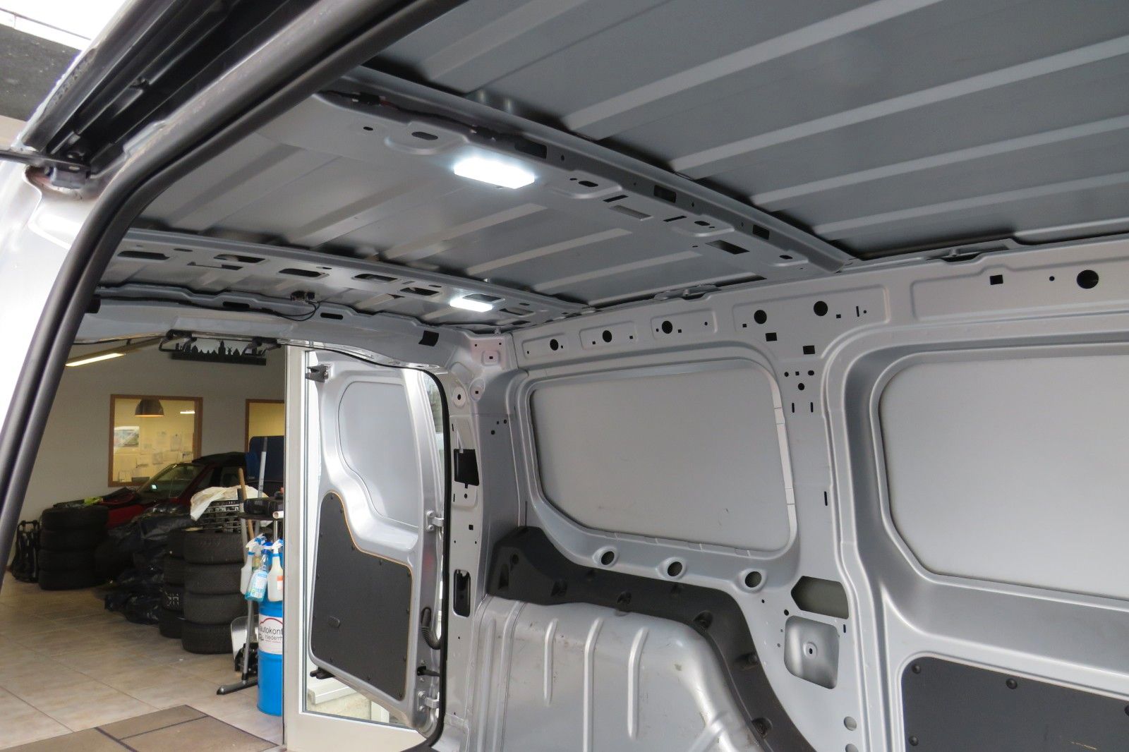 Fahrzeugabbildung Volkswagen Caddy Cargo Maxi TDI FLÜGEL SITZH. TELVOR PDC 1H