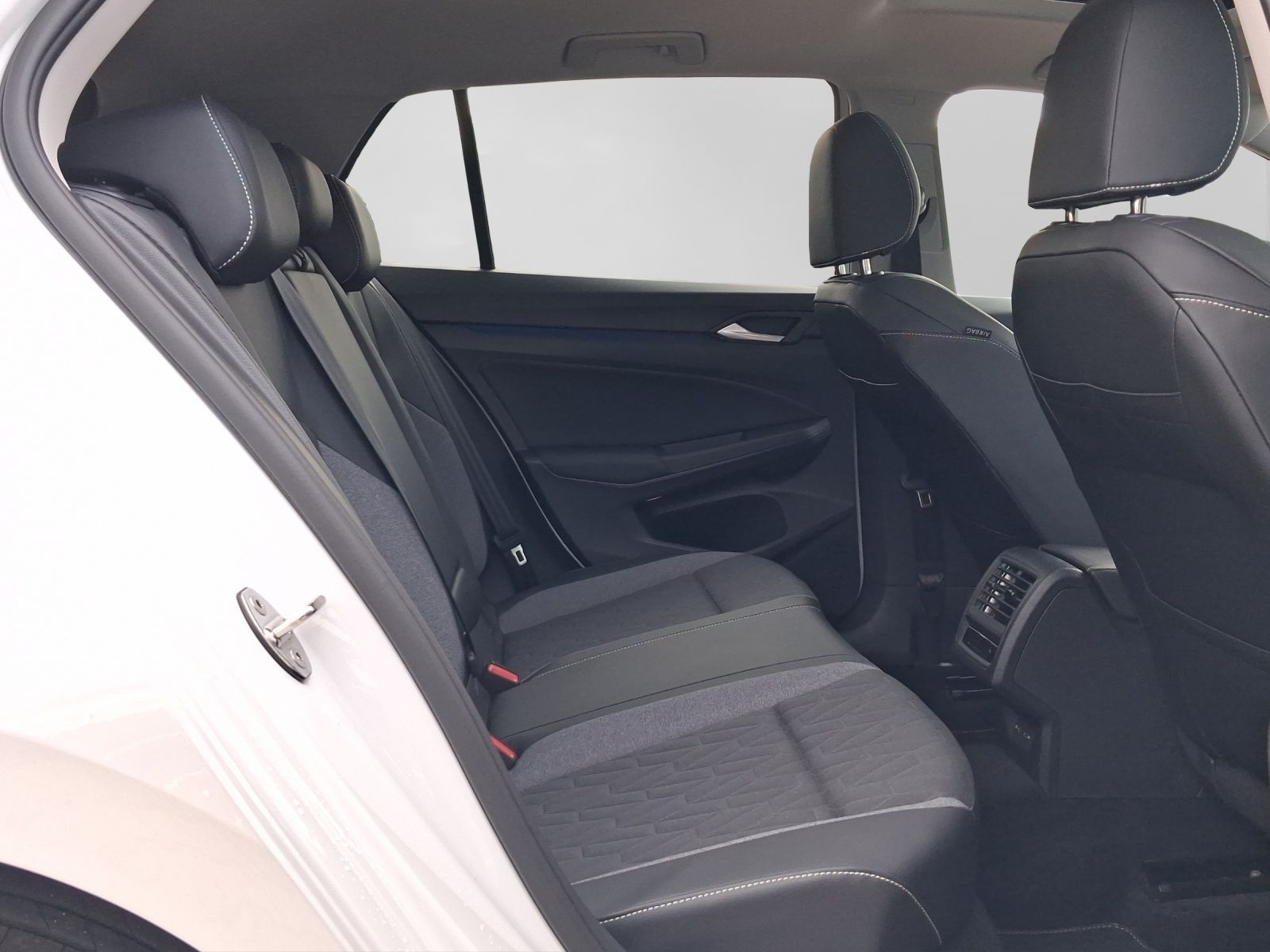 Volkswagen Golf - Bild 6
