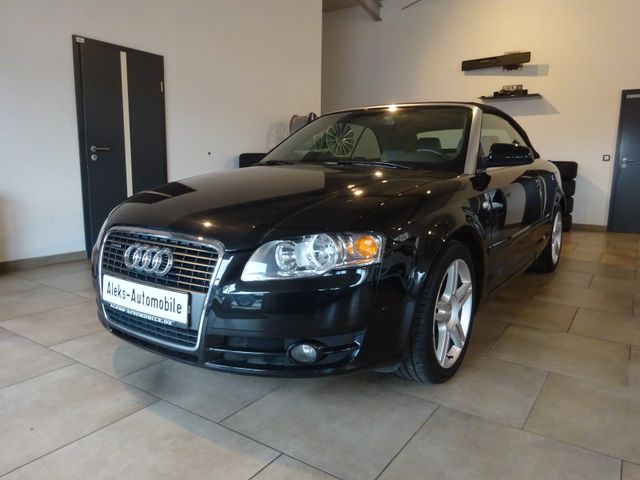 Audi A4 Cabriolet 3.0 TDI quattro/NAVI/KLIMA/LEDER