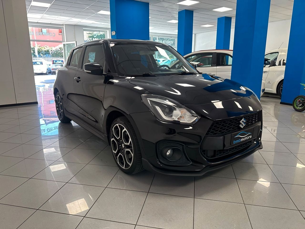 Suzuki Swift Sport 1.4 Hybrid Boosterjet imagem 2