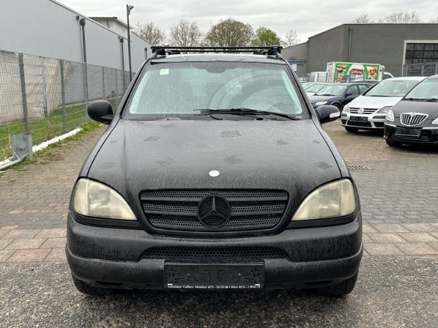 Mercedes-Benz ML 320 Allrad Leder e-Sitze SD SHZ Alu Klima el.