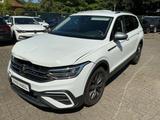 Volkswagen Tiguan Allspace 2.0 TDI DSG Move - VW Tiguan Allspace Unfallwagen