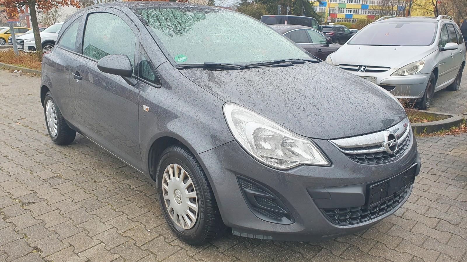 Opel Corsa D Selection