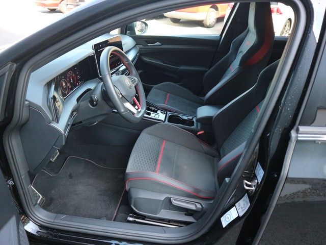 Volkswagen Golf - Bild 8