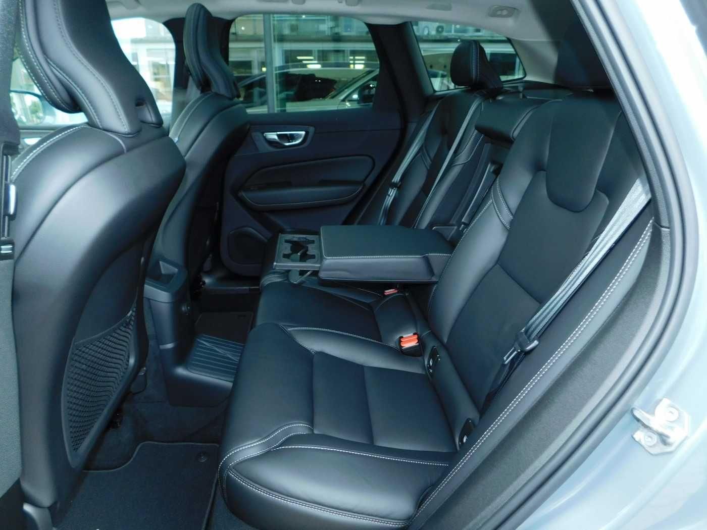 Fahrzeugabbildung Volvo XC60 T8 AWD Recharge Inscription