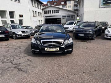 Mercedes E 200 - 8