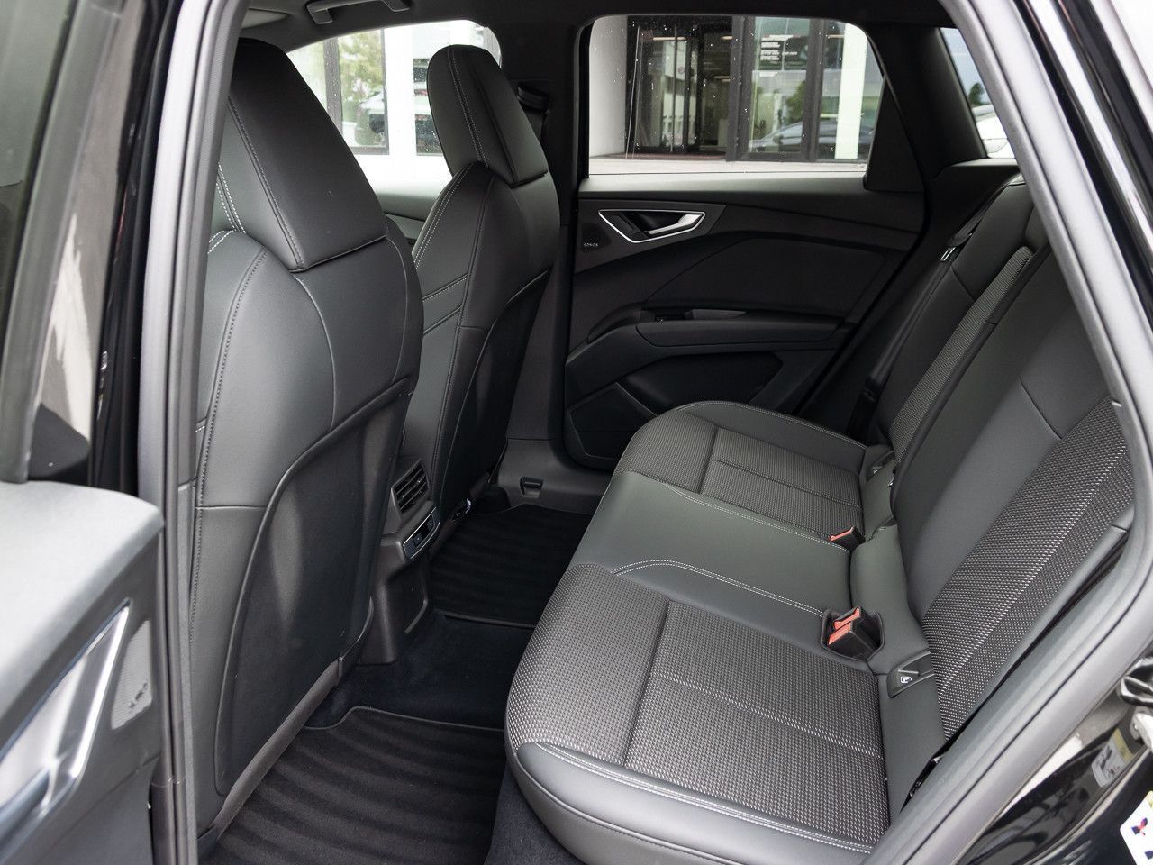 Audi Q4 e-tron - Bild 15