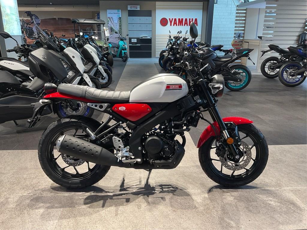 Yamaha XSR125 