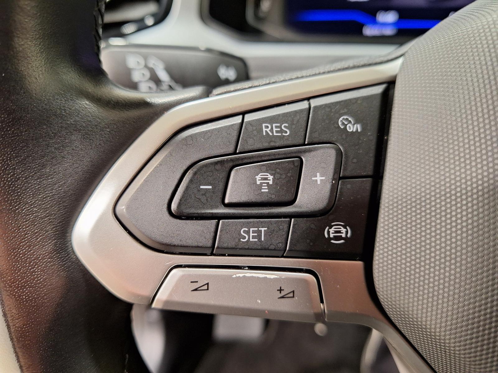 Volkswagen T-Roc 1.0 TSI Life Winter LED Navi ACC, миниатюра 18
