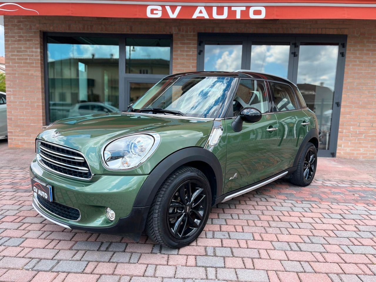 MINI COOPER_COUNTRYMAN