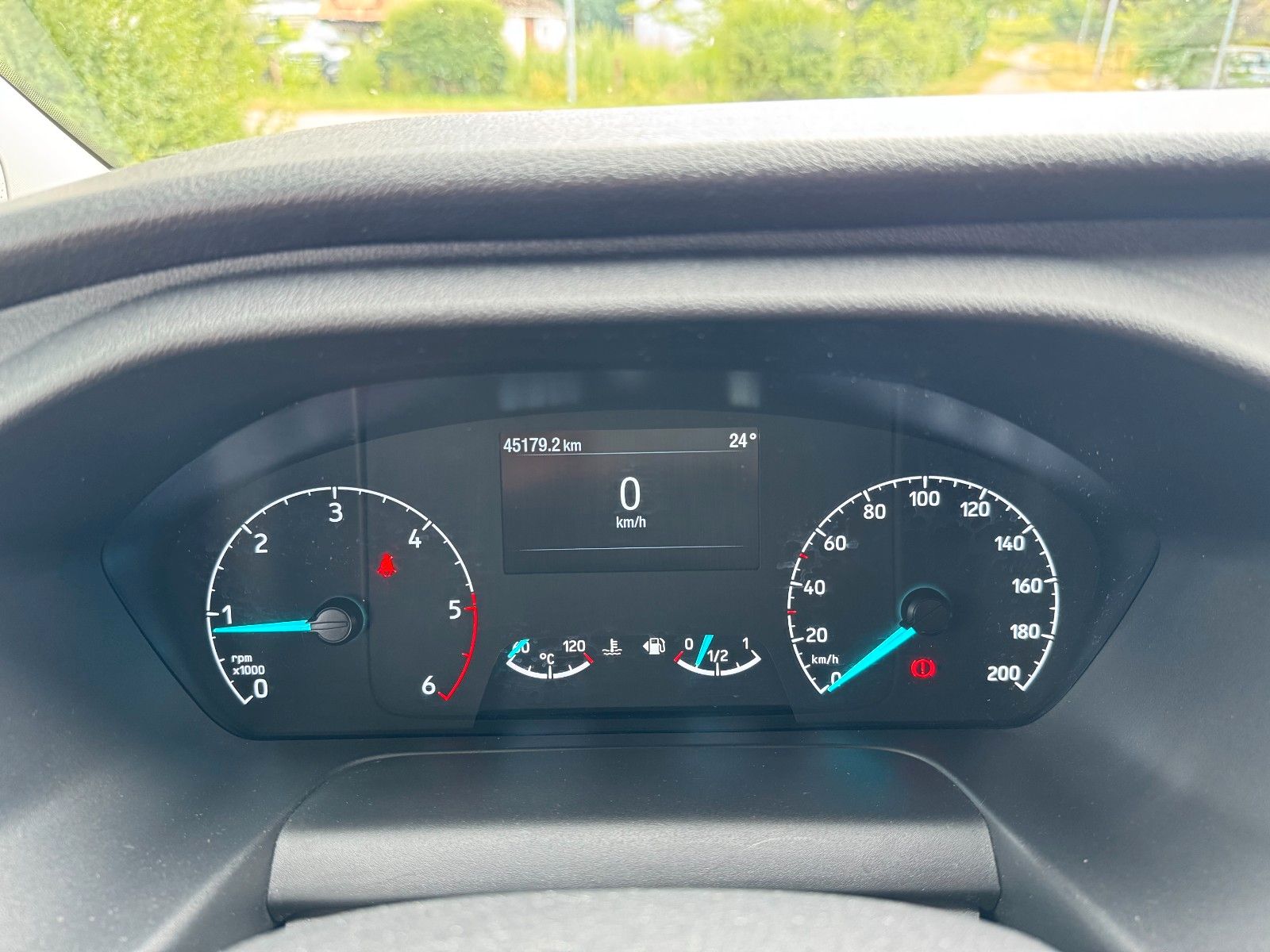 Fahrzeugbild 12