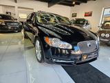 Jaguar XF 3.0 V6 Diesel Premium Luxury,Kamera,Alu,Schec - Jaguar XF mit Diesel-Antrieb: 3.0