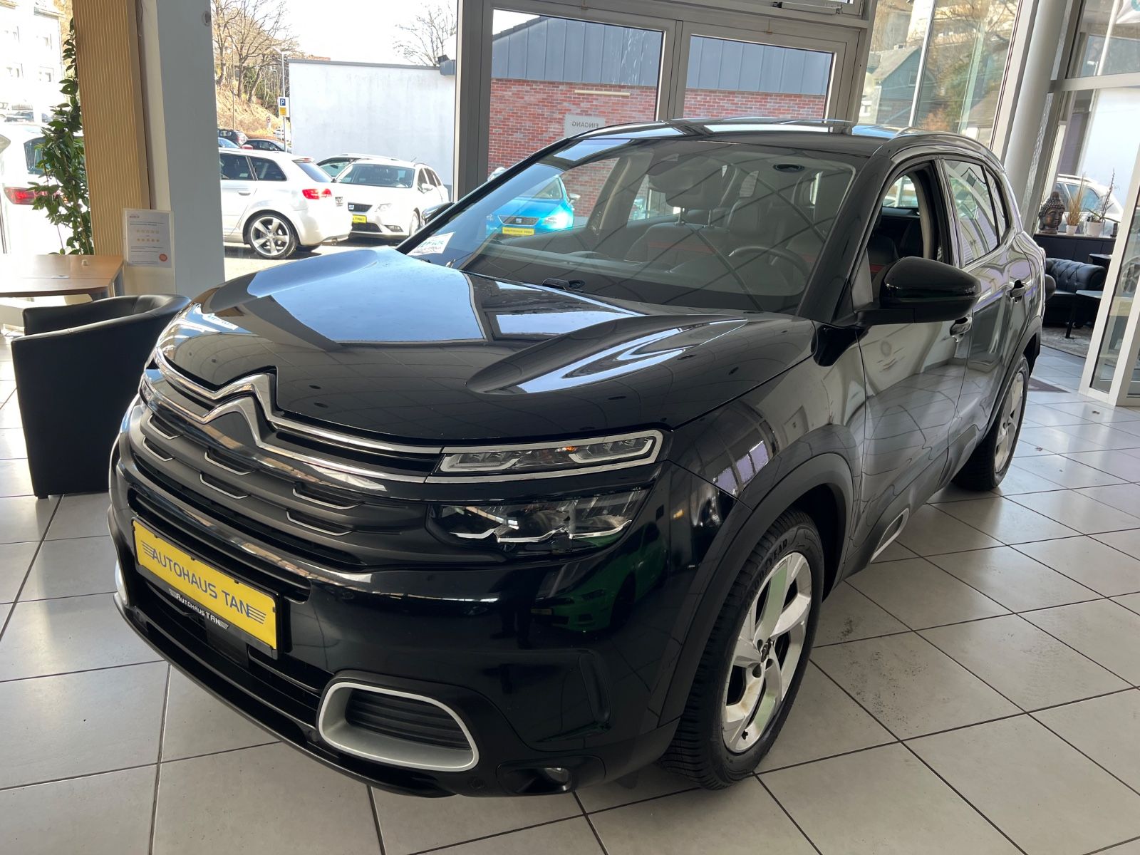 Fahrzeugabbildung Citroën C5 Aircross Live * AUTOMATIK * LED *