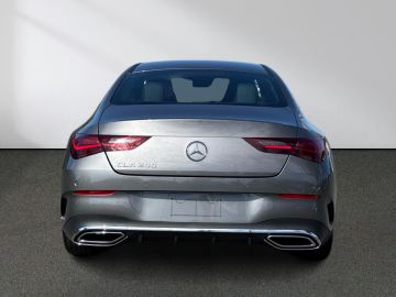 Mercedes CLA 200 - 6