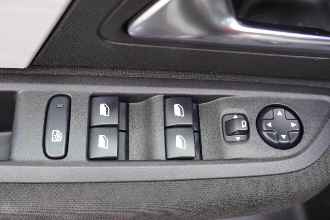 Citroen C4 1.2 e-THP Feel LED Android Apple Winterpaket, миниатюра 16