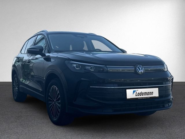 Tiguan 1.5 eTSI DSG AHK+RFK+NAVI+eHECK+ACC+KEYLE
