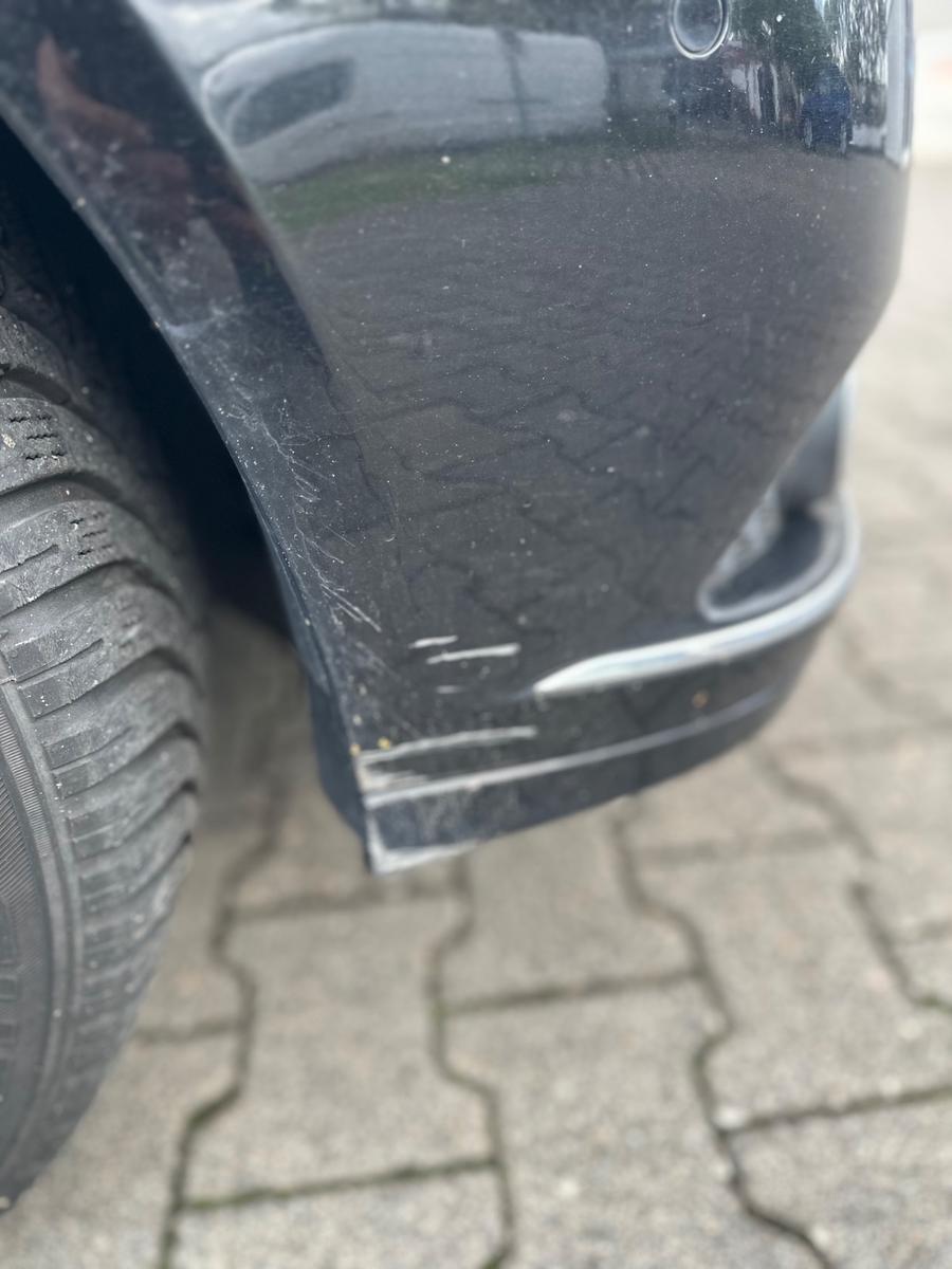 Mercedes-Benz E220 2011 — photo 6