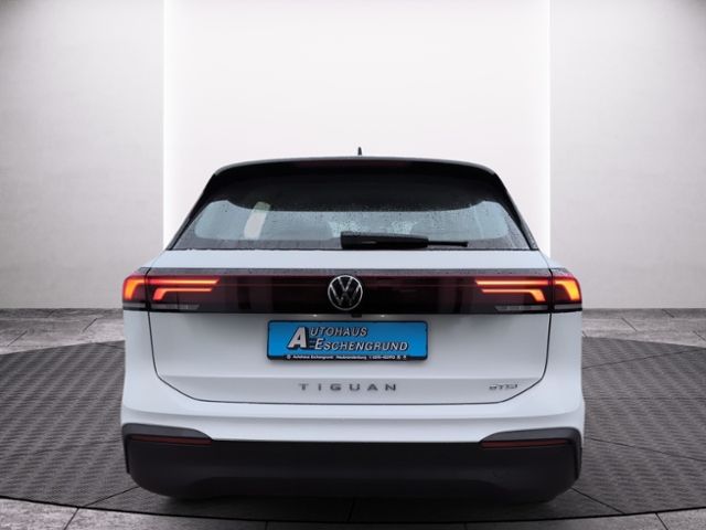 Fahrzeugabbildung Volkswagen Tiguan 1.5 eTSI OPF DSG Goal ACC LED NAVI AREA V