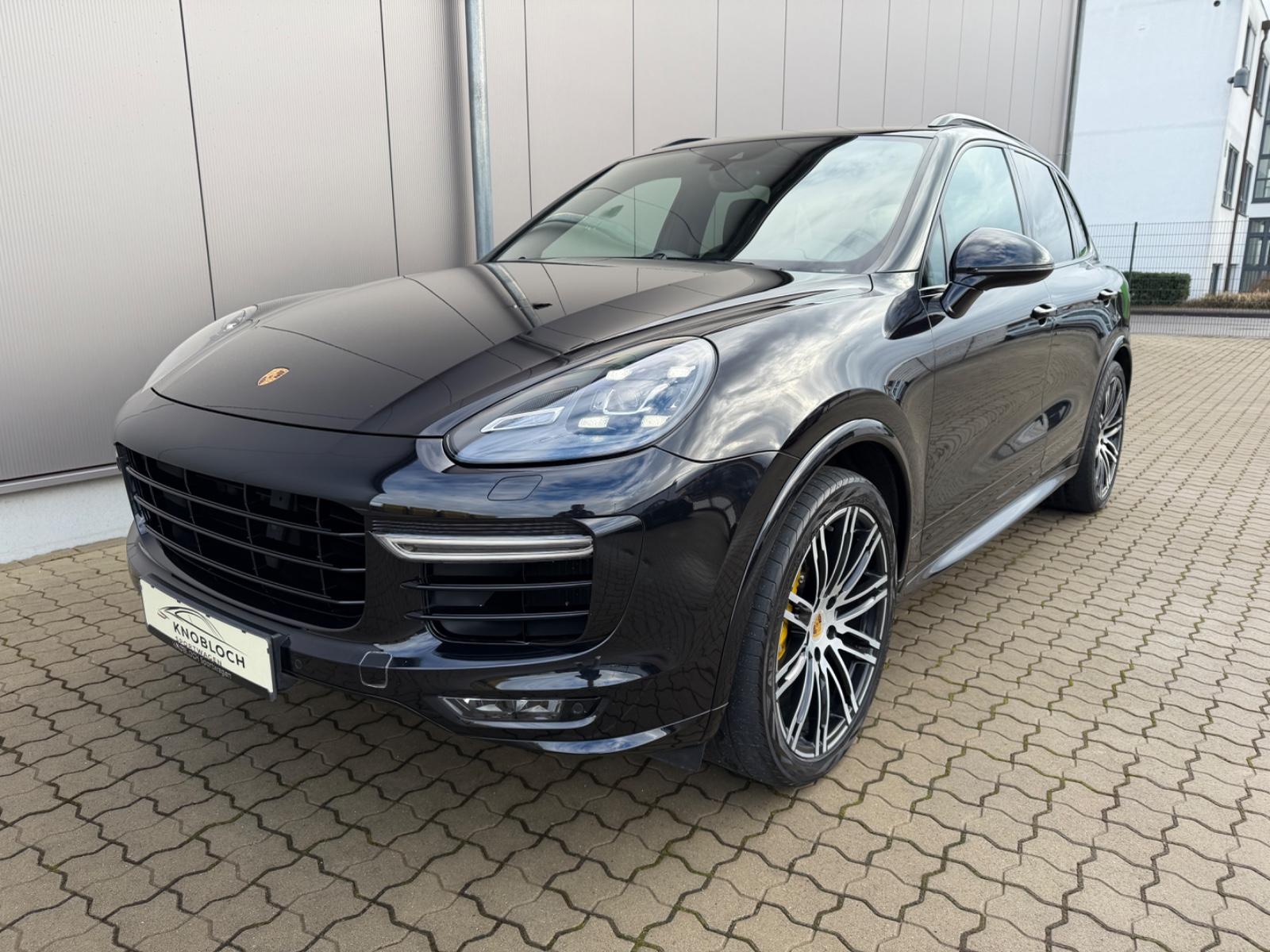 Porsche Cayenne Turbo S !SportDesign, Approved, AHK!