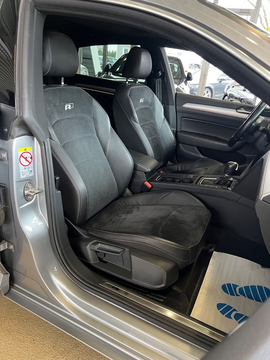 Fahrzeugabbildung Volkswagen Arteon R-Line 4Motion 239PS *PANORAMADACH*ACC*
