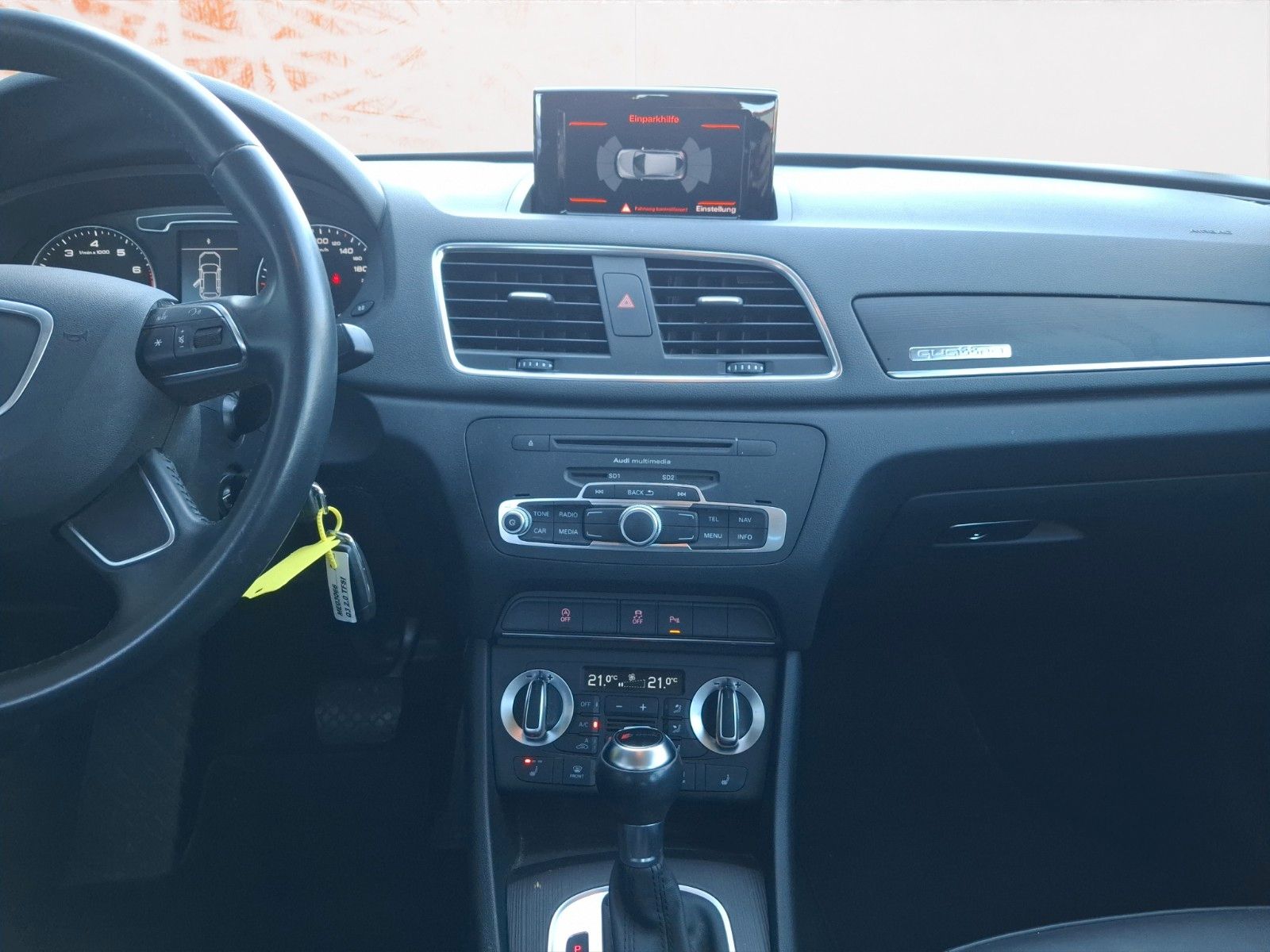 Fahrzeugabbildung Audi Q3 2.0 TFSI quattro