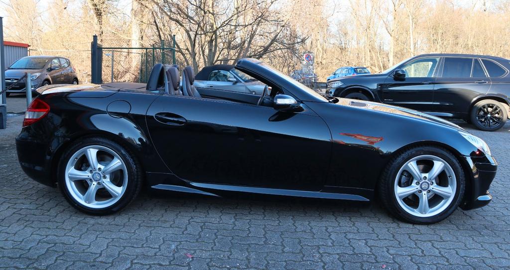 Mercedes-Benz SLK 200