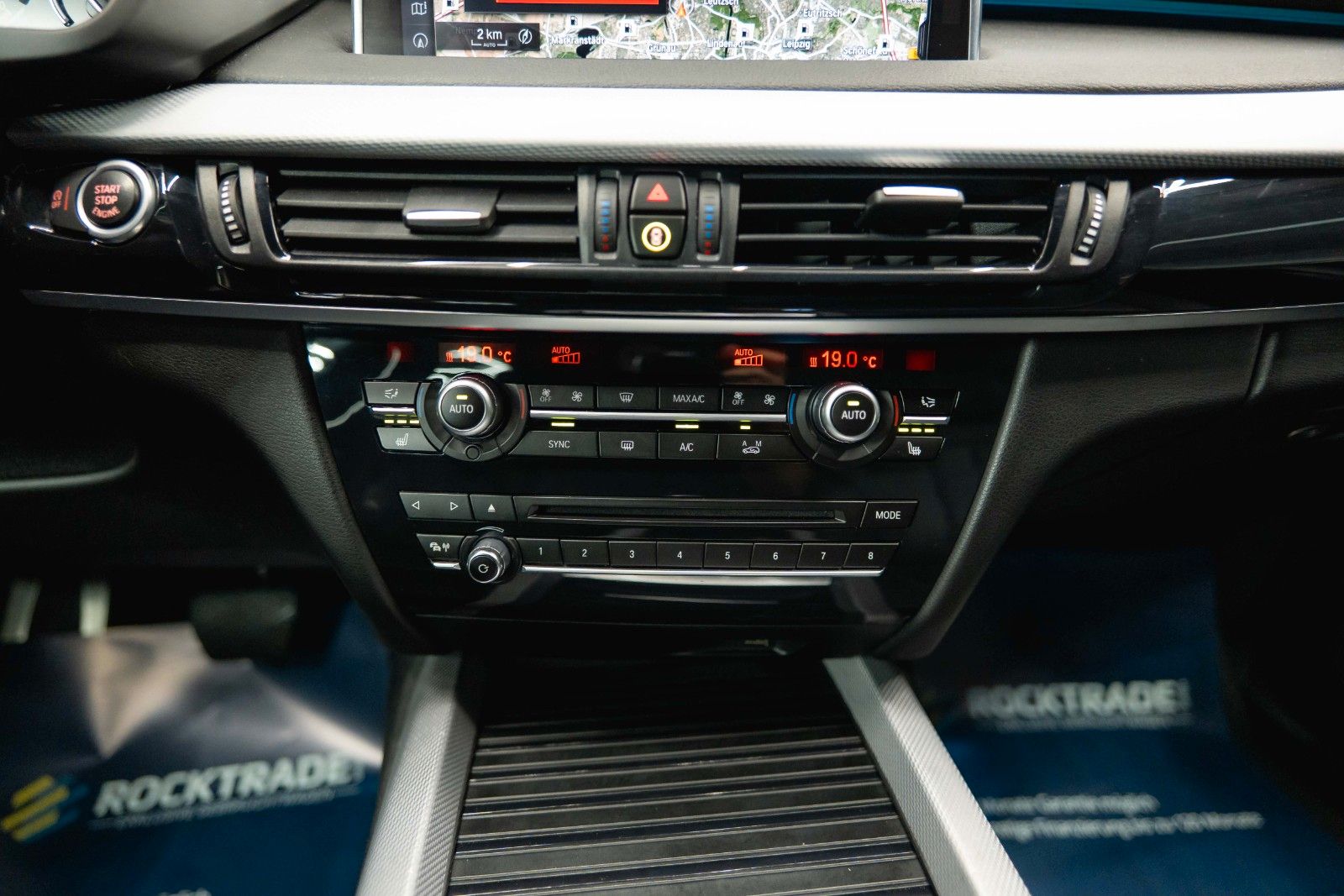 Fahrzeugabbildung BMW X5 xDrive 30d M Sport Shadow Line *ACC*LED*HU*