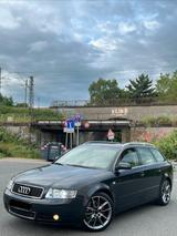 Audi AUDI A4 B6 1.9TDI Leder/CarPlay - Audi A4 aus 2003: 1.9