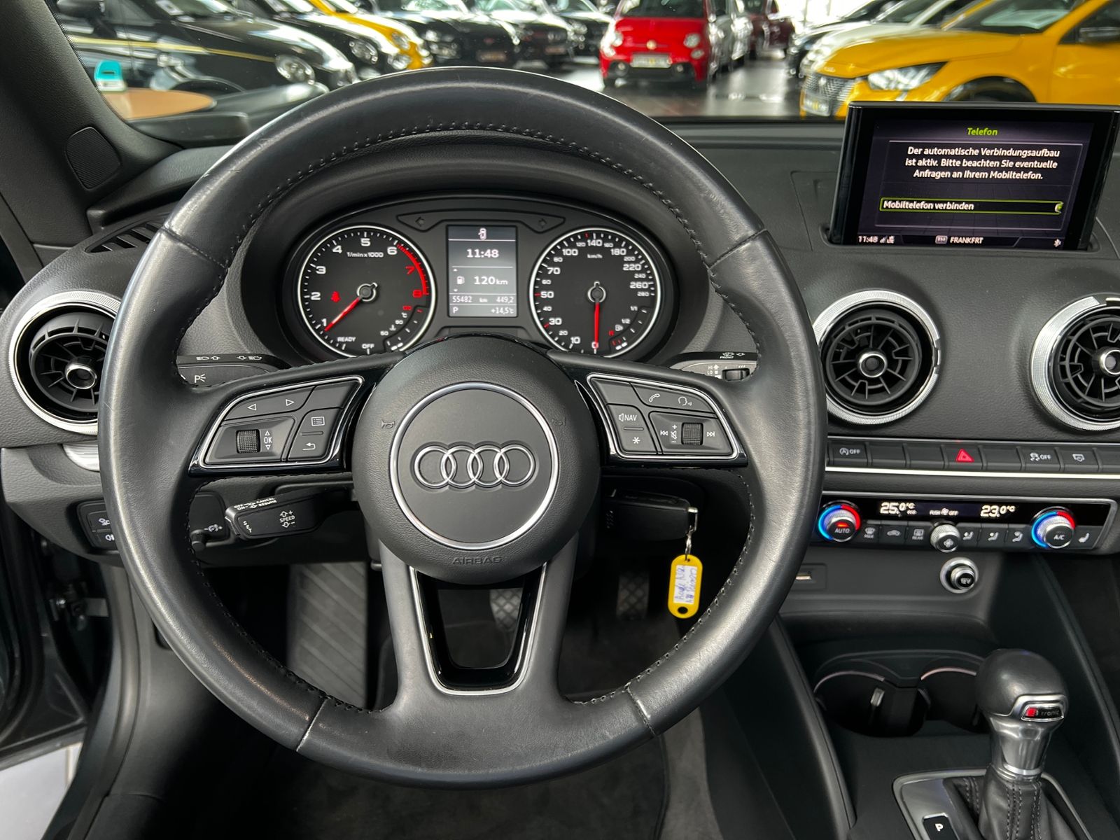 Fahrzeugabbildung Audi A3 Cabriolet sport AHK LED XENON NAVI