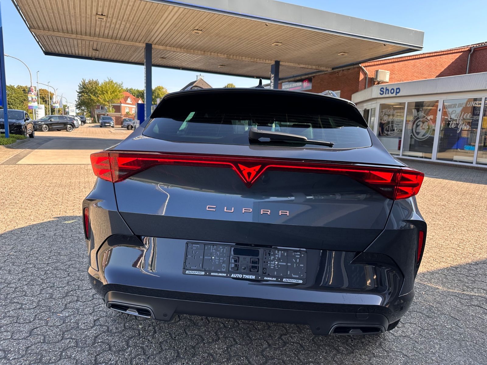 Fahrzeugabbildung CUPRA Formentor 2.0 TSI 4Drive AHK/ACC/LED/SHZ/RFK/PDC